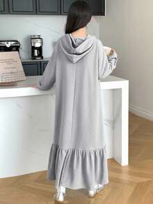 SHEIN 少女大学字母图案荷叶边连帽连衣裙 - 灰色 - 查看 2