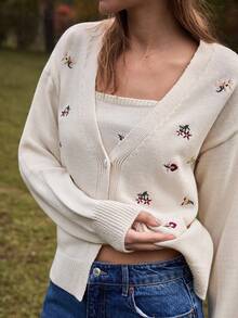 Cloudara Embrodery Flower Detail Cardigans And Embrodery Knit Top Women Sweater Co-Ords - Beige - View 5