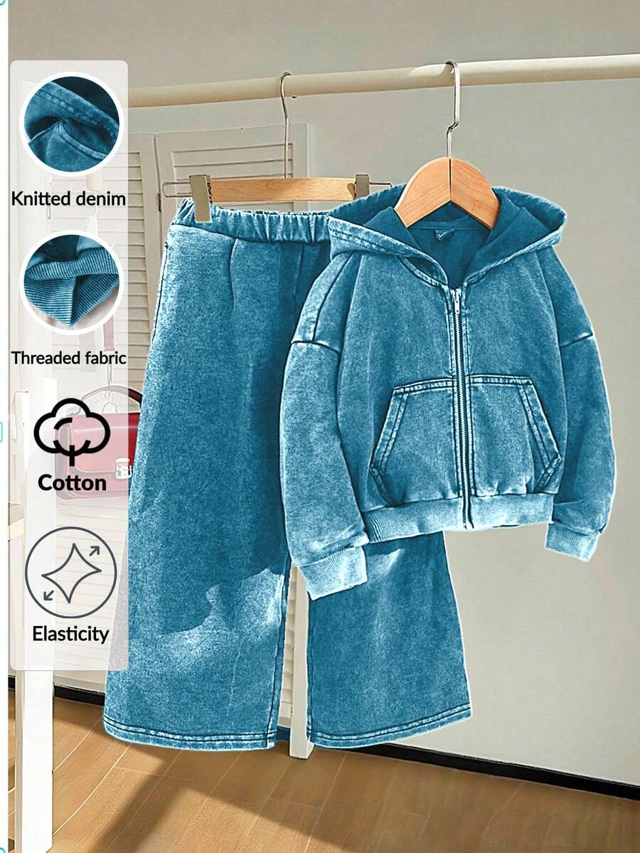 SHEIN Playful Pals Bộ áo khoác denim ngắn có mũ trùm đầu màu đen rộng rãi cho bé gái và quần denim dệt kim thẳng thoải mái, mềm mại và thoải mái khi mặc hàng ngày, tối giản và thời trang - Màu xanh hải quân - Xem 1