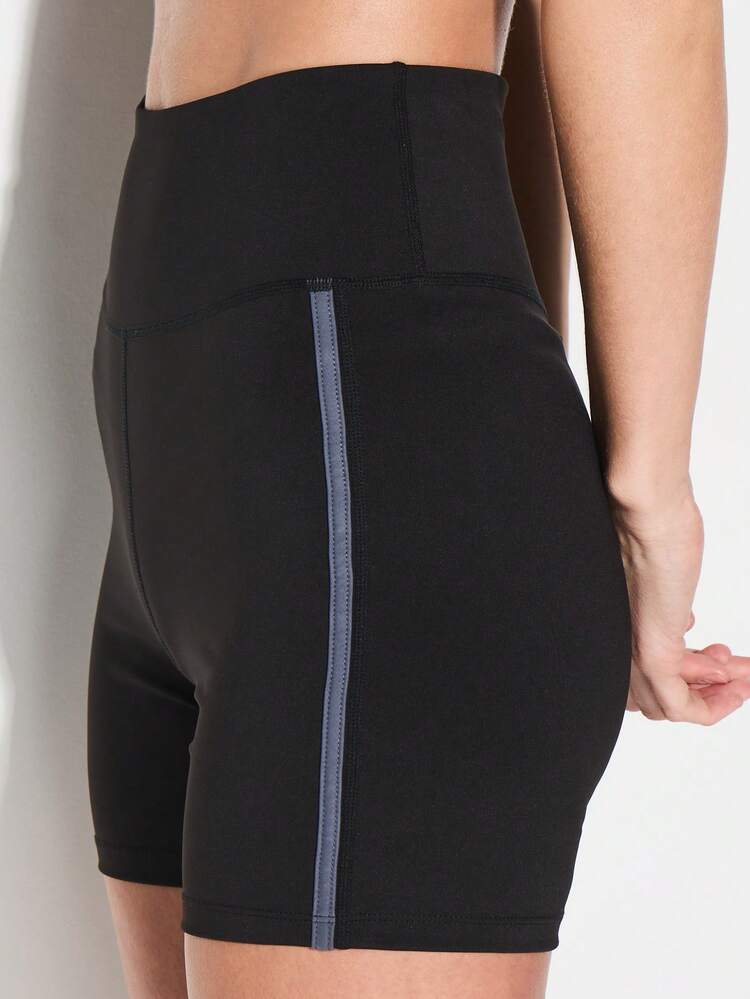 KIZN High Waist Cycling Shorts With Side Stripe