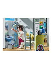 Playmobil City Life Modern Hospital GIRLS FIRST 71615 - Multicolor - View 5