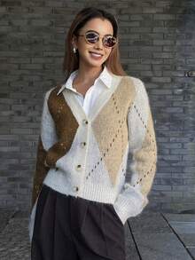 DAZY 女士V领格子撞色拼接休闲优雅开衫 - 卡其色 - 查看 4