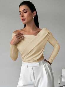 Firerie 女士优雅简约时尚不对称荷叶边领长袖露脐白色上衣，适合日常通勤、音乐节、度假等场合。 - 米色 - 查看 8