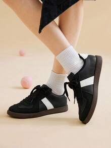 CUCCOO EASI Zapatillas minimalistas versátiles y de moda para mujer - Negro - Ver 4