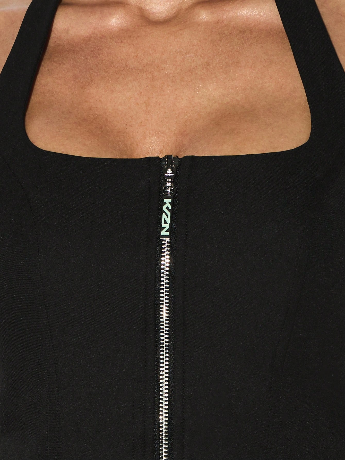 KIZN Halter Neck Crop Top With Zipper