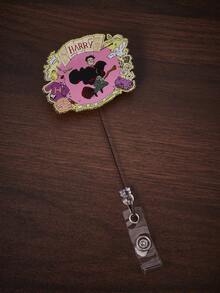 HARRY POTTER X SHEIN 1枚亚克力闪光卡通趣味印花胸针，可自由伸缩，360°旋转，时尚可爱，多功能易扣 - 粉色 - 查看 4