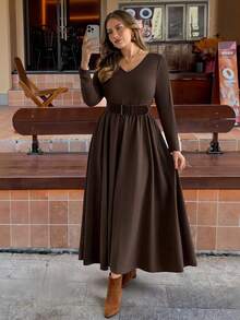 Vionelle 大码V领拼接针织系带长袖连衣裙，秋冬款 - 咖啡棕 - 查看 6