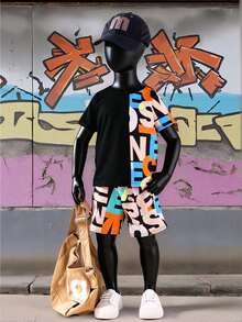 2 pièces/set T-shirt graphique avec lettres et short pour jeune garçon, tenue de sport décontractée