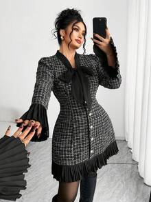 SHEIN PETITE CURVE Bộ đồ liền thân quần yếm dày cỡ lớn dành cho nữ, váy ngắn thanh lịch, vải tuýt kẻ caro dày dặn, ôm sát, thích hợp cho các dịp trở lại trường, tốt nghiệp, ngày lễ tình nhân, lễ hội âm nhạc, ngày của mẹ, lễ Halloween, lễ tạ ơn, lễ Phục sinh, ngày quốc khánh, dạ tiệc, tiệc hẹn hò, mùa cưới, hoạt động ngoài trời - màu đen - Xem 7