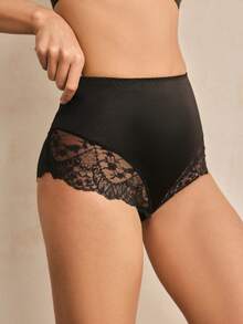 Charlaine Women's Elastic Waist Contrast Lace Bikini Briefs