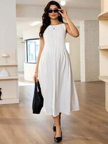 MaterniWear 优雅纯色无袖孕妇通勤连衣裙 - 白色 - 查看 4