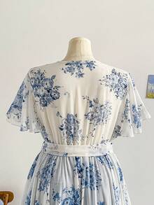 Soleia Áo cánh voan in hoa tay loe buộc nơ phía trước cho nữ cỡ lớn - Màu xanh lam - Xem 4