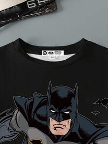 BATMAN X SHEIN 青少年男孩休闲时尚街头卡通英雄图案短袖黑色 T 恤，夏季 - 白色 - 查看 3