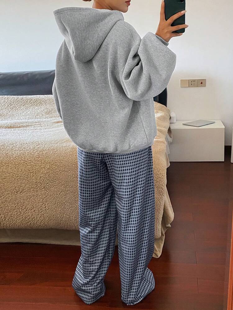 Women's Dog Print Fleece Sweatshirt Top And Plaid Pajama Pants Set, Winter