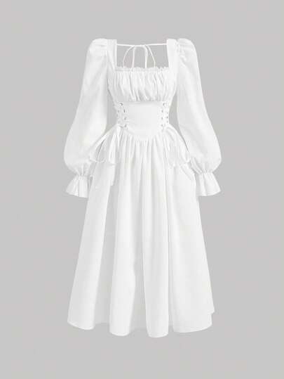 SHEIN MOD Fyrkantig halsringning, utsvängda ärmar, snörning i midjan, rynkad byst och vintageklänning