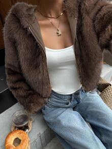 Muchica 女士新款咖啡棕色短款连帽仿皮草外套，冬季 - 咖啡棕 - 查看 6