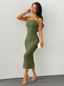 SHEIN PETITE Chân váy đuôi cá xếp nếp cổ bất đối xứng đính trâm cài áo màu vàng - xanh quân đội - Xem 8