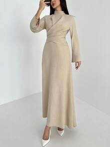 Aloruh Khaki minimalistischer Büro-Pendler-Outfit, strukturierter Stoff, neue Herbst/Winter Version, lange Glockenärmel, Stehkragen, geraffete Taille A-Linie langes Kleid für Frauen