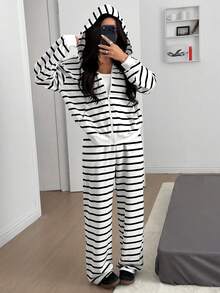 SHEIN EZwear 女士落肩拉链黑白条纹针织连帽衫和裤子休闲运动套装 - 白色 - 查看 7