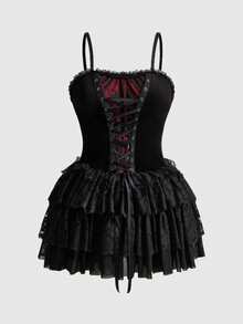 ROMWE Goth 哥特复古蜘蛛网蕾丝面料镂空蕾丝红黑拼接提花下摆加大码连衣裙，哥特复古优雅短款加大码吊带连衣裙 - 黑色 - 查看 1