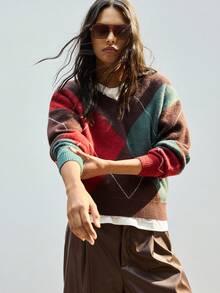 Maija 女士几何格纹艺术线条V领宽松休闲柔软毛绒毛衣，优雅百搭，适合感恩节、圣诞节、新年派对、婚礼宾客等场合，休闲时尚百搭。这款毛衣适合圣帕特里克节、复活节、夏季、海滩度假、各种场合，也适合外出、毕业典礼等休闲场合。 - 彩色 - 查看 5