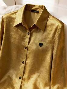 Franclia 女士春秋季纯色金属质感心形刺绣衬衫，精致心形刺绣，尖领单排扣设计，适合日常穿着、通勤、聚会等场合。 - 金色 - 查看 4