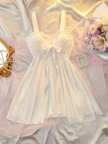 DelicateAllure Váy ngủ ren lưới chắp vá gợi cảm cỡ lớn trang trí nơ, ngày lễ tình nhân - trắng - Xem 5