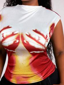 Radiana 这款大码女式性感逼真印花露脐T恤，腰部采用褶皱设计，适合日常穿着、西式休闲装、邮轮度假、音乐节、演唱会、狂欢派对、海滩度假、约会之夜、生日派对、单身派对、夜店、购物、街头风、外出等各种场合，轻松百搭，显瘦塑形，凸显身材曲线。 - 彩色 - 查看 5