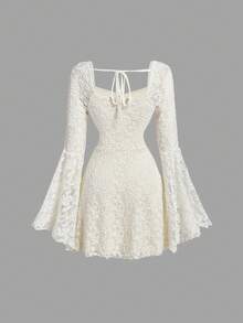 SHEIN X ELOISA & ORSON SHEIN MOD 女士白色蕾丝提花喇叭袖短款针织连衣裙，新年女士连衣裙 - 白色 - 查看 2