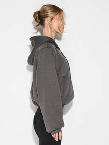 KIZN 宽松连帽卫衣，正面拉链设计，中间设有口袋，适合秋冬季街头穿着，舒适百搭。 - 灰色 - 查看 5