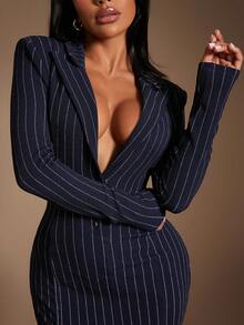 Radiana 女士优雅简约藏蓝色条纹翻领长袖修身连衣裙（带垫肩），复古现代西装裙，长款连衣裙，燕尾服连衣裙，美人鱼连衣裙，条纹连衣裙，休闲商务女装，时尚高端套装，适合休闲外出、通勤、办公室、工作场所、聚会、派对、正式场合。弹力面料，修身显瘦，凸显身材曲线。 - 藏蓝色 - 查看 7