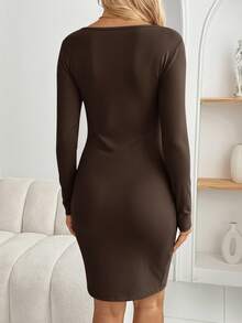 SHEIN 孕妇纯色长袖褶皱修身连衣裙，秋冬季 - 咖啡棕 - 查看 2