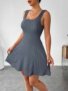 SHEIN EZwear 女士纯色长袖连帽上衣（前短后长下摆）和无袖连衣裙休闲两件套 - 灰色 - 查看 3