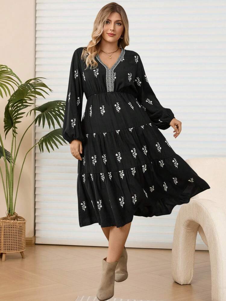 Plus Size Women's Fashion Embroidered V-Neck Long Sleeve Dress Boho Dress For Women New Year Outfit  Christmas Outfit For Women