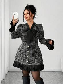 SHEIN PETITE CURVE Bộ đồ liền thân quần yếm dày cỡ lớn dành cho nữ, váy ngắn thanh lịch, vải tuýt kẻ caro dày dặn, ôm sát, thích hợp cho các dịp trở lại trường, tốt nghiệp, ngày lễ tình nhân, lễ hội âm nhạc, ngày của mẹ, lễ Halloween, lễ tạ ơn, lễ Phục sinh, ngày quốc khánh, dạ tiệc, tiệc hẹn hò, mùa cưới, hoạt động ngoài trời - màu đen - Xem 4