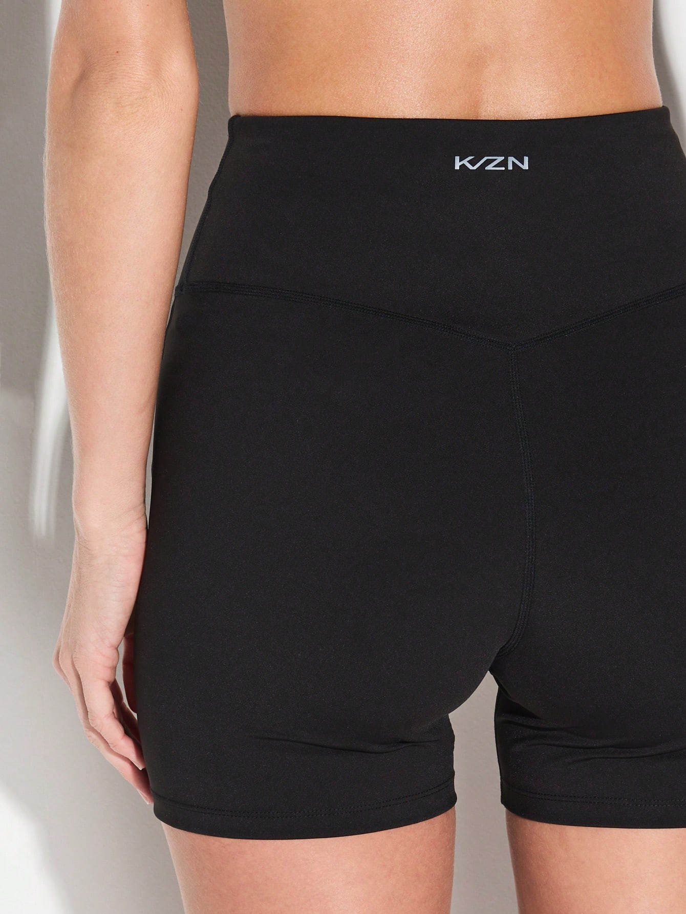 KIZN High Waist Cycling Shorts With Side Stripe