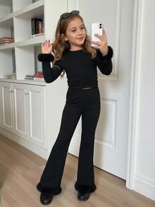 SHEIN Bộ 2 áo thun trơn cổ tròn xếp ly thường ngày và quần ống loe ôm sát cho bé gái - màu đen - Xem 4