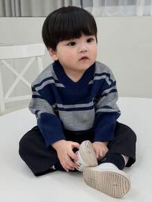 DAZY 幼儿男童V领条纹长袖毛衣，秋冬季 - 藍色 - 查看 4