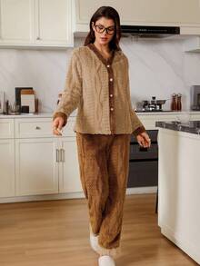 SHEIN Doze Lane 女士毛绒提花撞色开襟长袖上衣和裤子睡衣套装，家居服套装，舒适秋季睡衣套装，冬季服装，蓬松柔软 - 彩色 - 查看 4