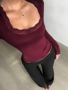 Aloruh Damen Lässig Everyday süßes einfarbiges burgunderrotes Spitzenbesatz Glockenärmel Langarm Figurbetontes T-Shirt, geeignet für Herbst, Winter, Frühling und Sommer - Bordeaux - Übersicht 4