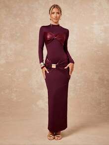 Lumalex Đầm ôm sát người cổ đứng bằng da giả, phối họa tiết xoắn và trang trí kim loại dành cho nữ. - Màu Đỏ Sâu - Xem 4