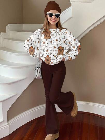 SHEIN Leap Crew 2pcs Teen Girl Merrily Colored Capybara Cartoon Animal Print Casual Comfortable Thick Loose Crew Neck Sweatshirt And Flare Pants Set, Suitable For Autumn & Winter, Outfits For Easy Comfort, Autumn & Winter Layers For Girls, Stylish Girls, Casual Wear, Kids Graphic Clothes, Back To School, Fall Clothes, Homecoming