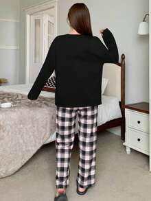 Bộ đồ mặc nhà màu đen 2 món cho bé gái tuổi teen, áo phông kẻ caro trơn và quần dài đến mắt cá chân kẻ caro, đồ ngủ mặc nhà thoải mái, cổ tròn, thoải mái và thời trang, phù hợp cho mùa xuân và mùa thu, đồ mặc nhà thoải mái - Hồng - Xem 2