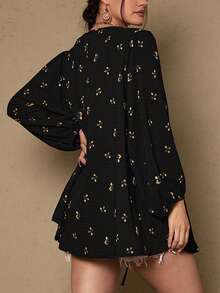 SHEIN LUNE 大码女式碎花V领灯笼袖宽松罩衫 - 黑色 - 查看 3