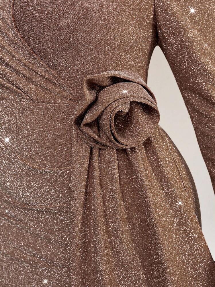 Fleurora Vestido envolvente de color champán de moda para tallas grandes - Champán - Añade 6