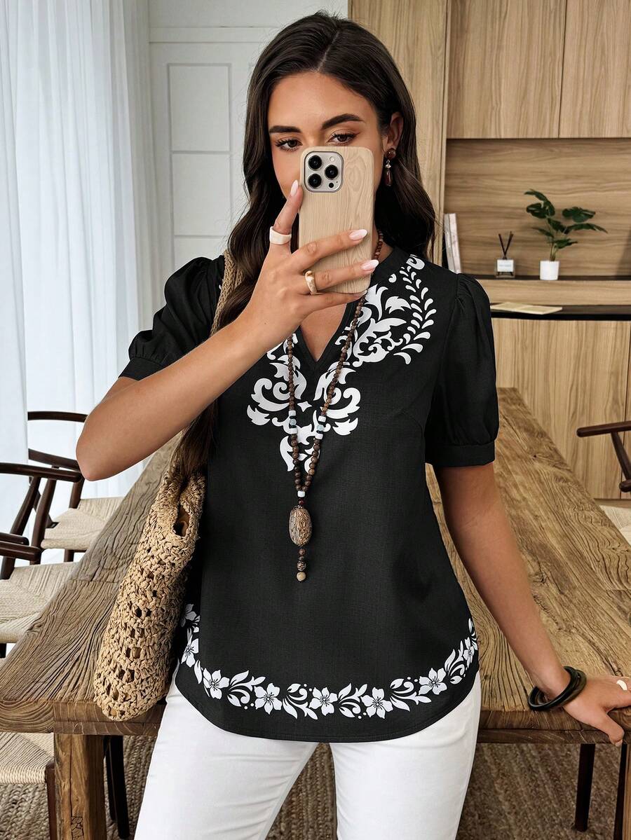 SHEIN LUNE Áo sơ mi cổ khoét họa tiết hoa thường ngày dành cho nữ khi đi nghỉ - màu đen - Xem 1