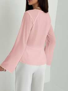 Aloruh 女士新款时尚通勤日常休闲波西米亚风荷叶边装饰深V领长袖修身衬衫 - 藕粉色 - 查看 2