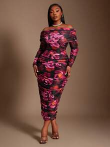 SHEIN SXY 大码女士优雅华丽性感基础款印花网纱紧身露肩褶皱网纱连衣裙 - 彩色 - 查看 3