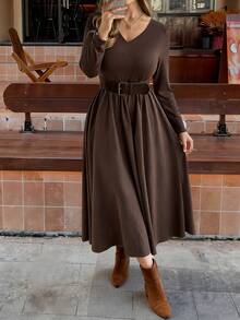 Vionelle 大码V领拼接针织系带长袖连衣裙，秋冬款 - 咖啡棕 - 查看 5