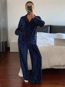 DAZY 2pcs Women Velvet Texture Glossy Loose Long Sleeve Pajama Set - Navy Blue - View 6